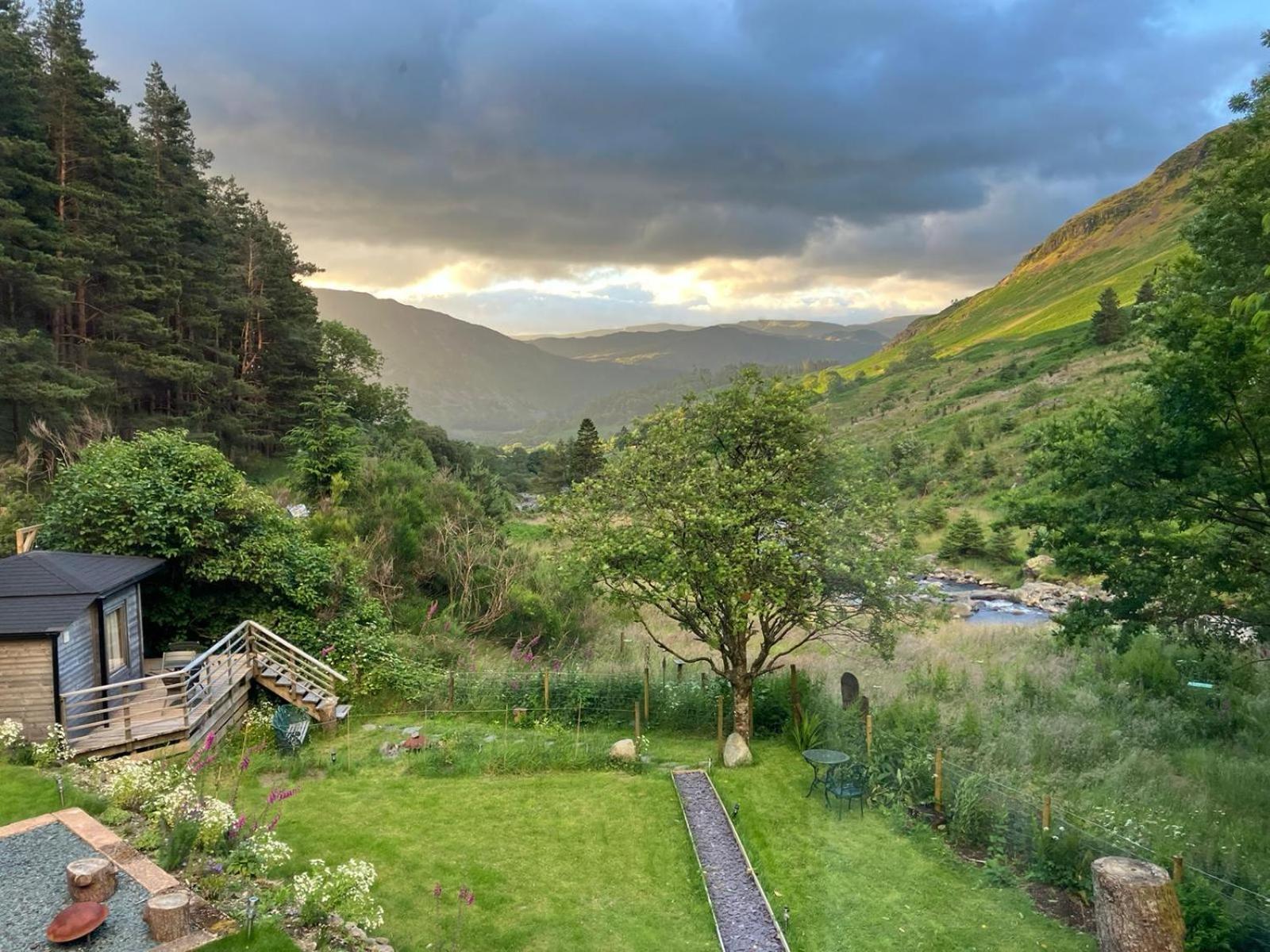Helvellyn - The Hut - Twin Or Double Hotel Glenridding Luaran gambar